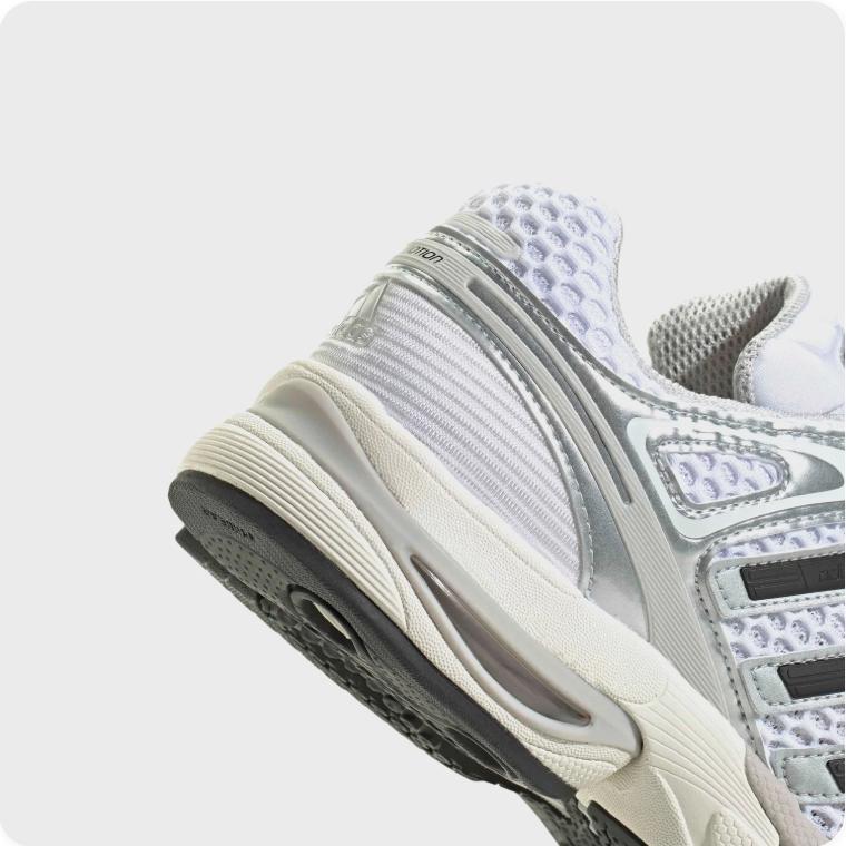 Adidas Response CL - Cloud White / Silver Metallic / Core Black