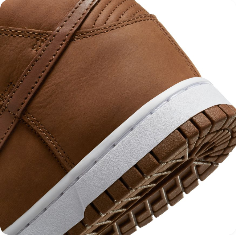 Nike Dunk High - Pecan / White (Tonal Brown)
