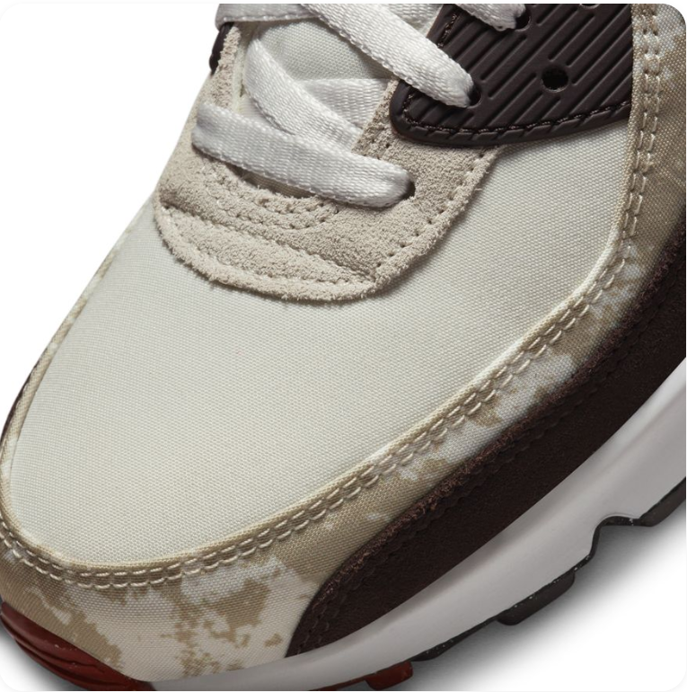 Nike Air Max 90 SE - Pale Ivory / Dark Chocolate / University Red