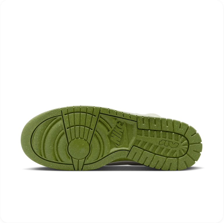 Nike Dunk Low Remastered - Sail / Chlorophyll