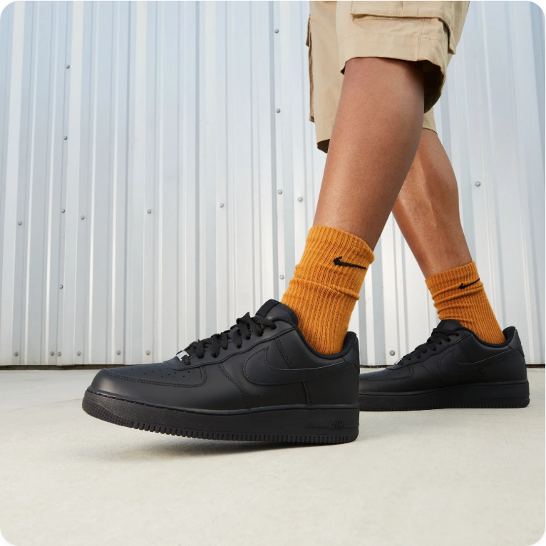 Nike Air Force 1 '07 - Triple Black