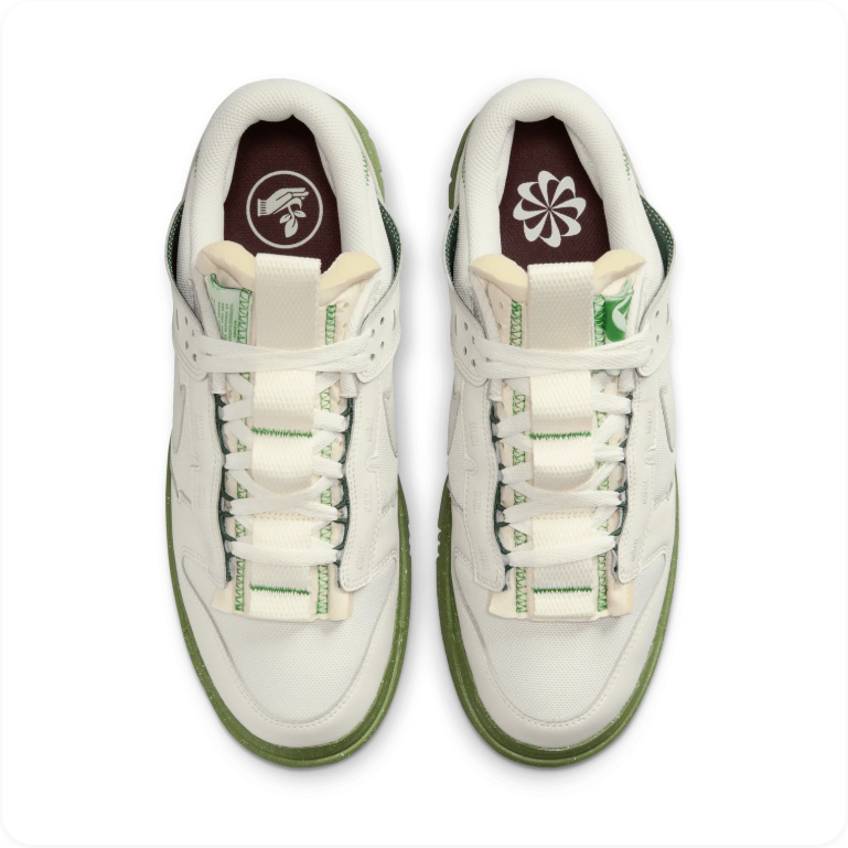 Nike Dunk Low Remastered - Sail / Chlorophyll