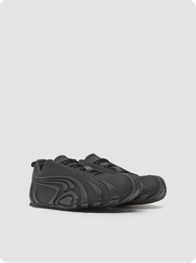 Puma Mostro Triple Black - Three Quarter View